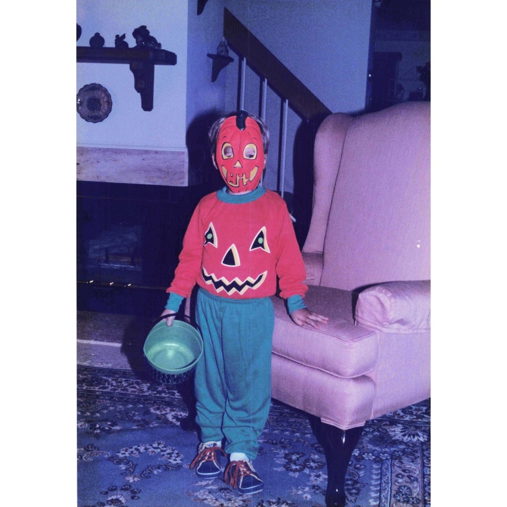 Found Photo Halloween Boy Pumpkin Jack-O-Lantern Plastic Mask Snapshot 80s - Picture 1 of 2
